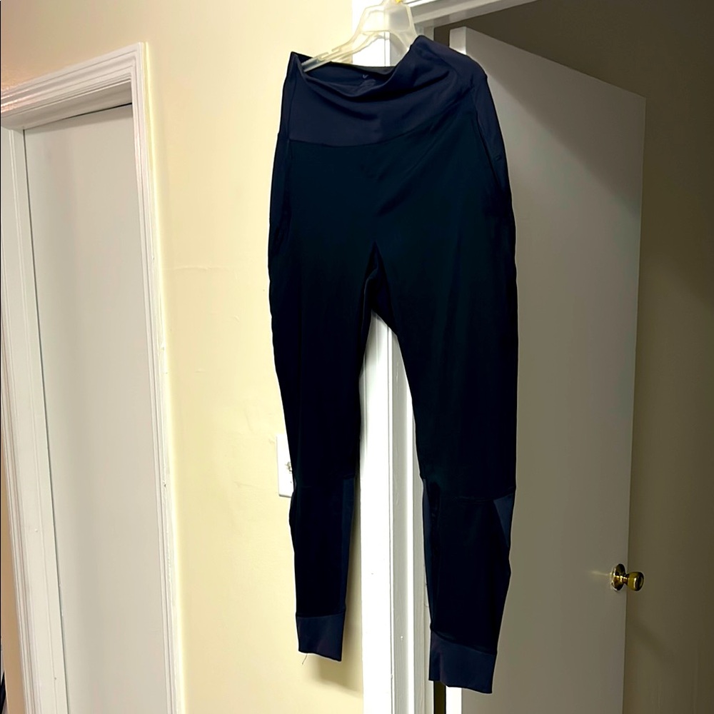 Nike, Black Athletic Leggings, two tone color, size L